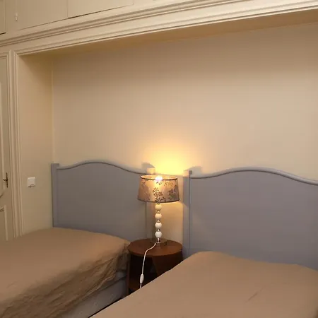 Apartment 14 Juillet *